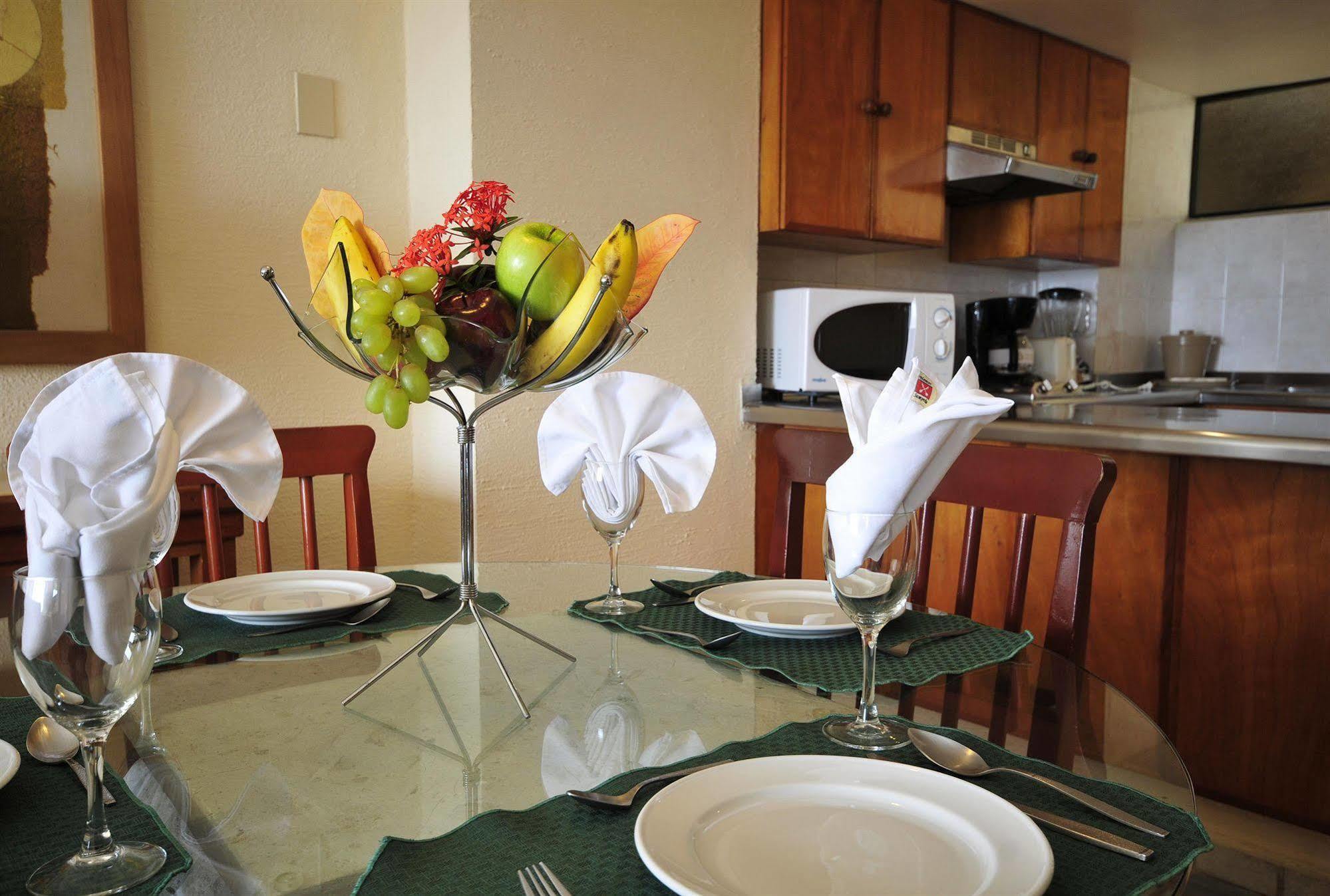 Ocean Breeze Mazatlan Hotel ภายนอก รูปภาพ