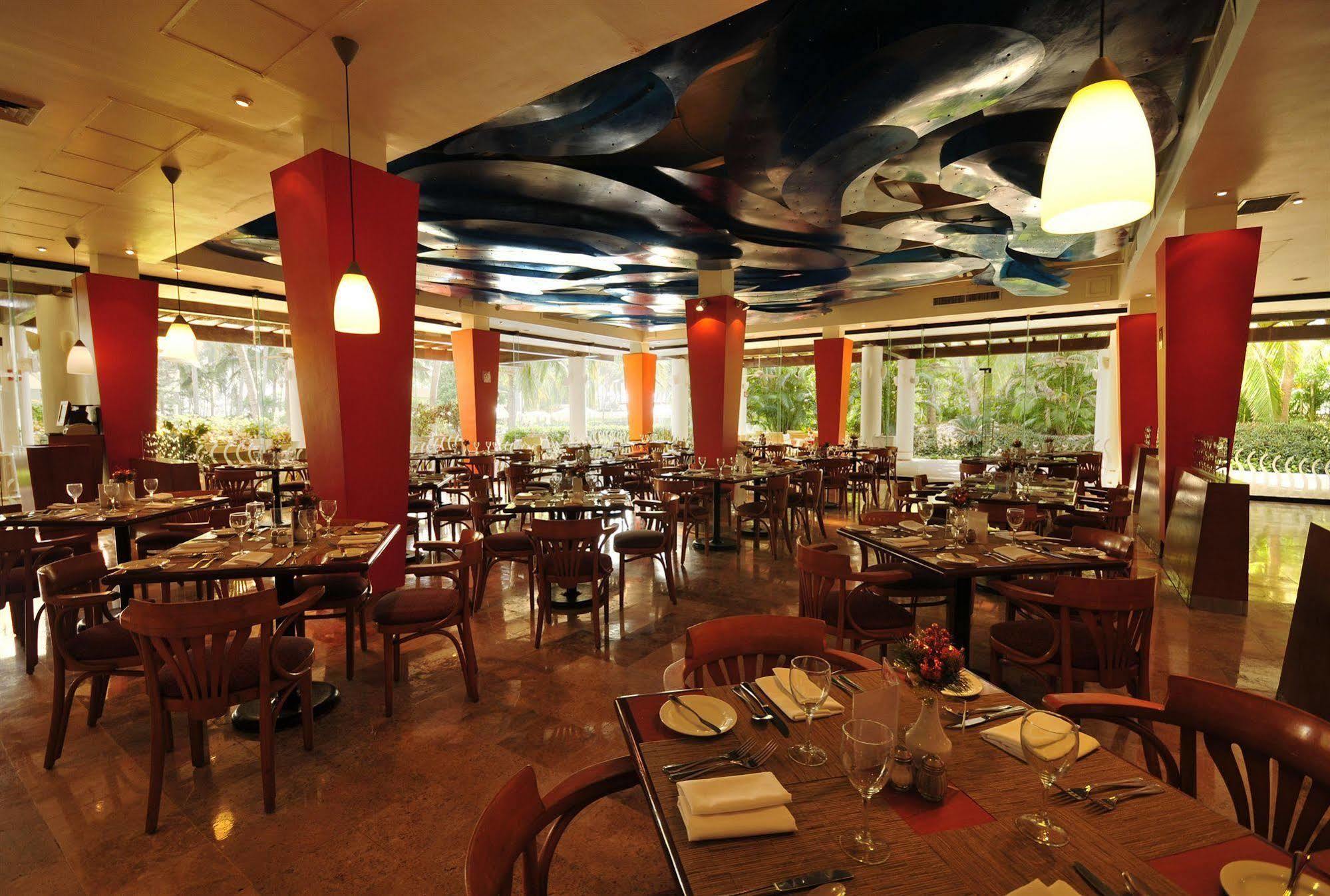Ocean Breeze Mazatlan Hotel ภายนอก รูปภาพ