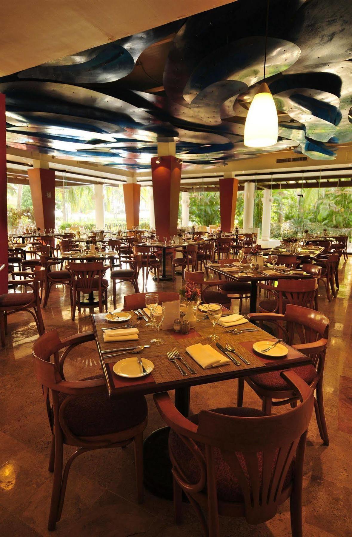 Ocean Breeze Mazatlan Hotel ภายนอก รูปภาพ